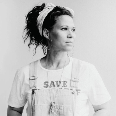 Марго Элена